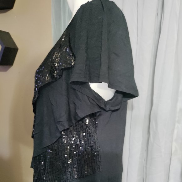 14th Place - Soft and Comfy Black Blouse - Picture 4 of 8